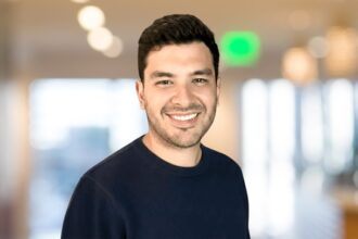 AI Foreign Founders Get Edge: a16z Partner