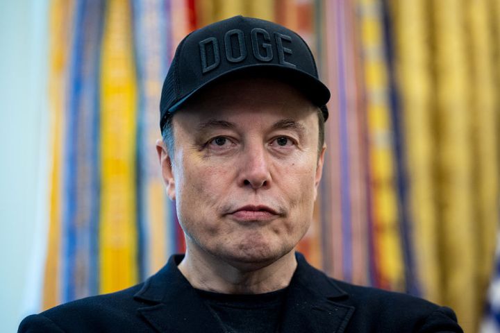 Musk Documentary Ads Return After Meta and YouTube Reversal