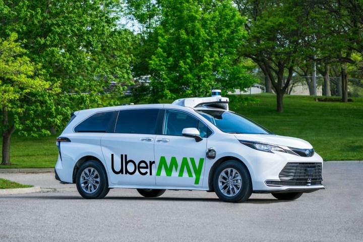 May Mobility SPAC: $1.4B Deal Takes Robotaxi Firm Public