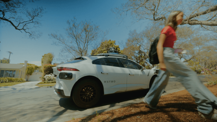 Waymo Teen Accounts: Robotaxi Rides for Teens 13+
