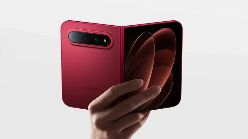 Xiaomi Foldable iPhone Rival: 18 Fold vs Apple's Ultra